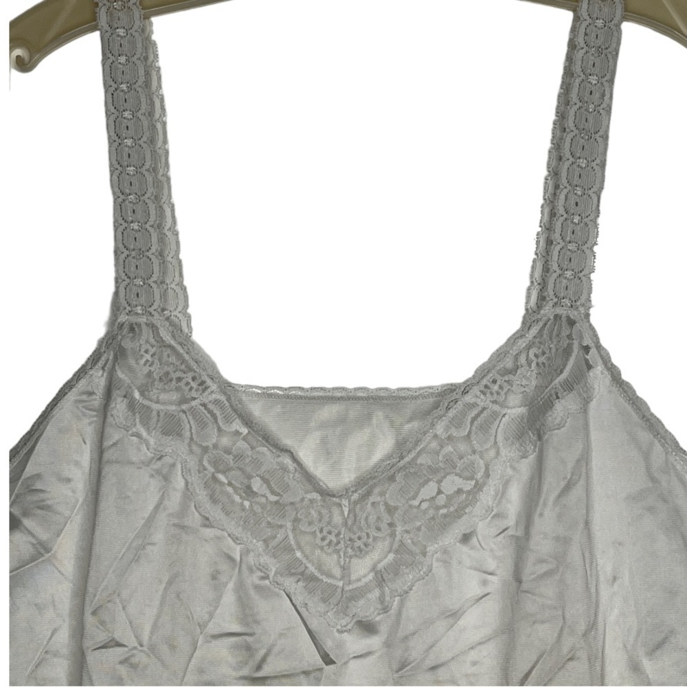 Vintage Vanity Fair Nylon‎ Chemise - Picture 2 of 5